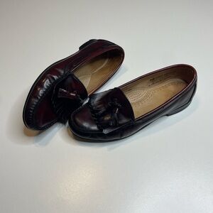 Vintage Weejuns Black Red Leather Penny Loafers Hand Sewn Made In USA Men's 9.5